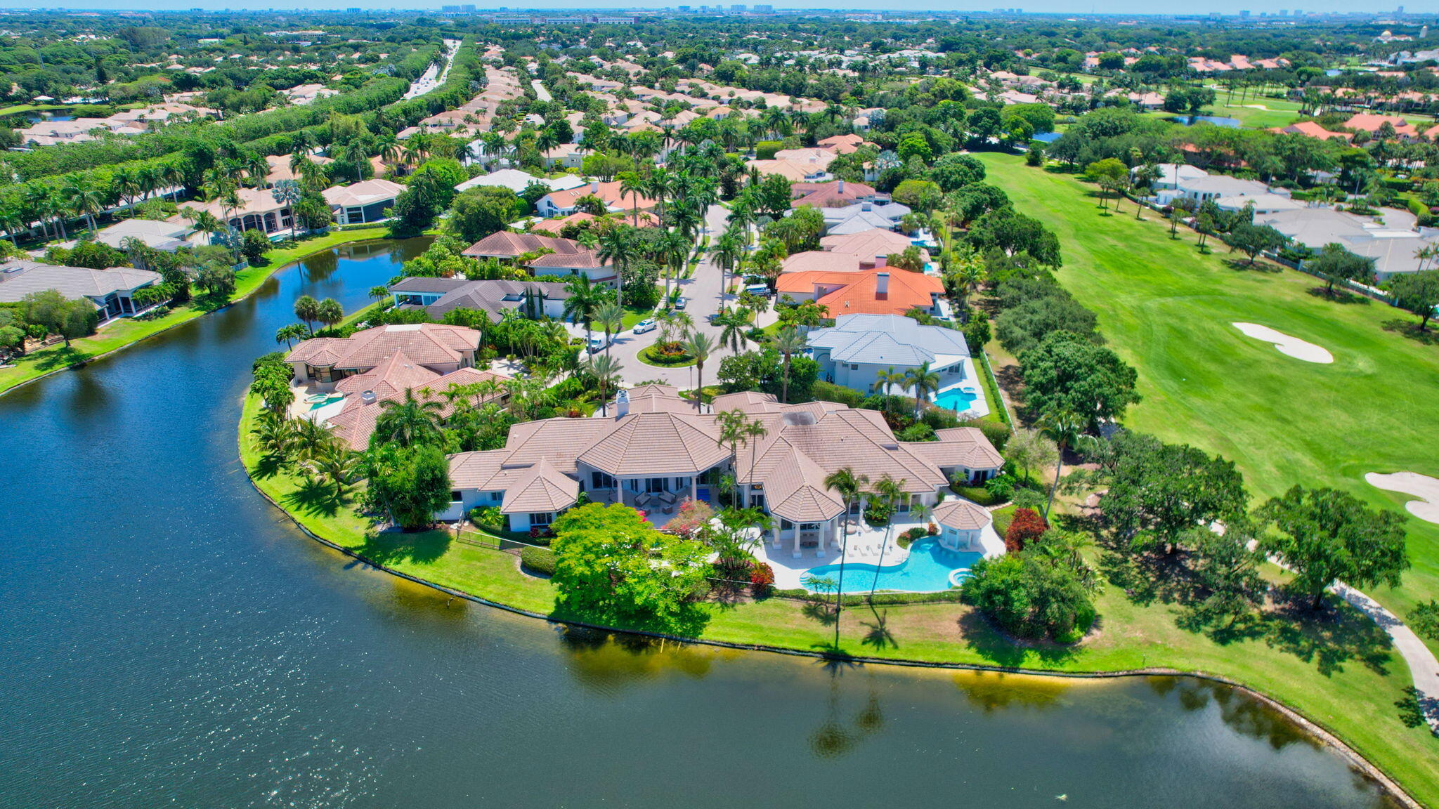 GRAND OAKS - Residential