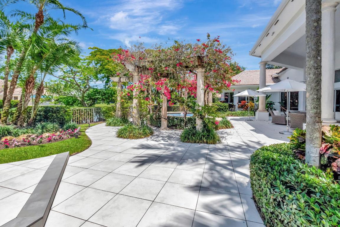 GRAND OAKS - Residential