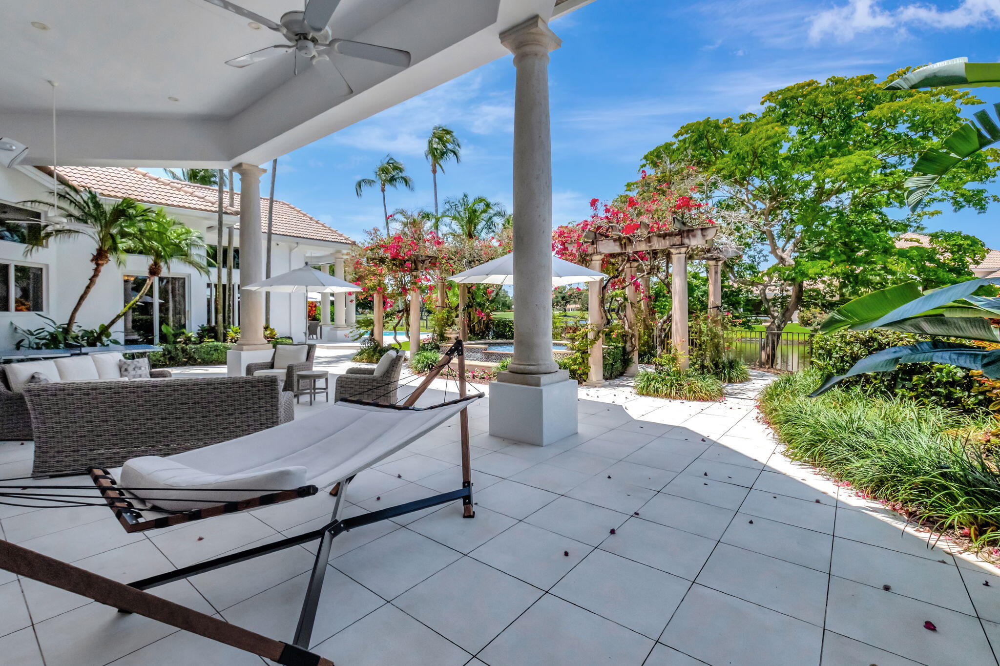 GRAND OAKS - Residential