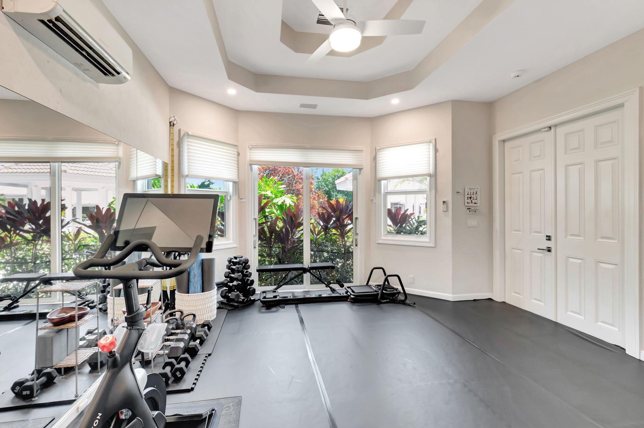 GRAND OAKS - Residential