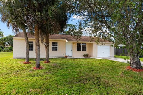 A home in Port St Lucie