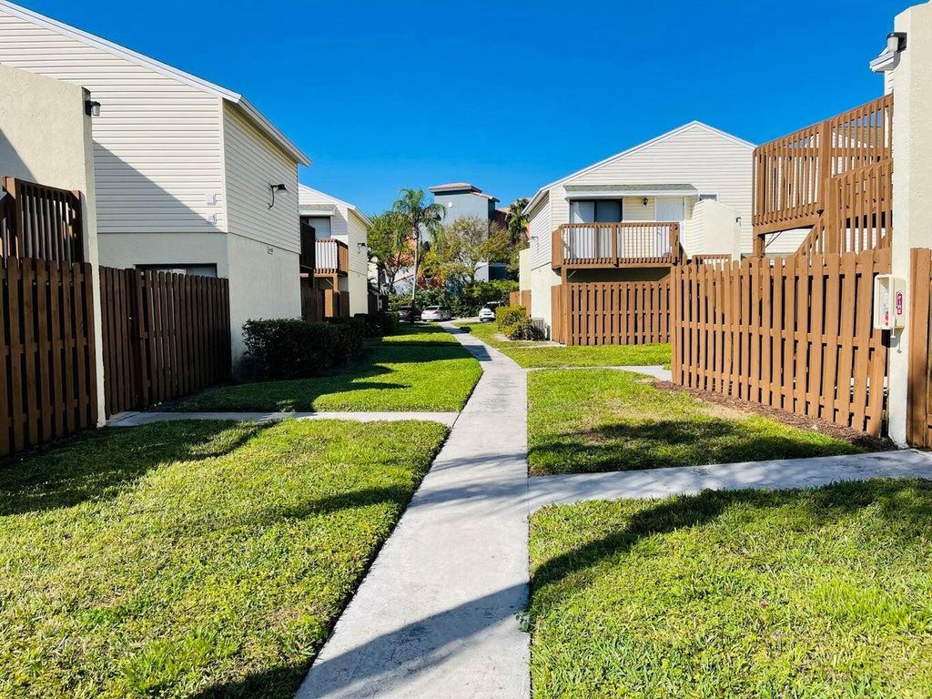 Photo of 637 Executive Center Drive #N208, West Palm Beach, FL 33401 (MLS # R11071888)