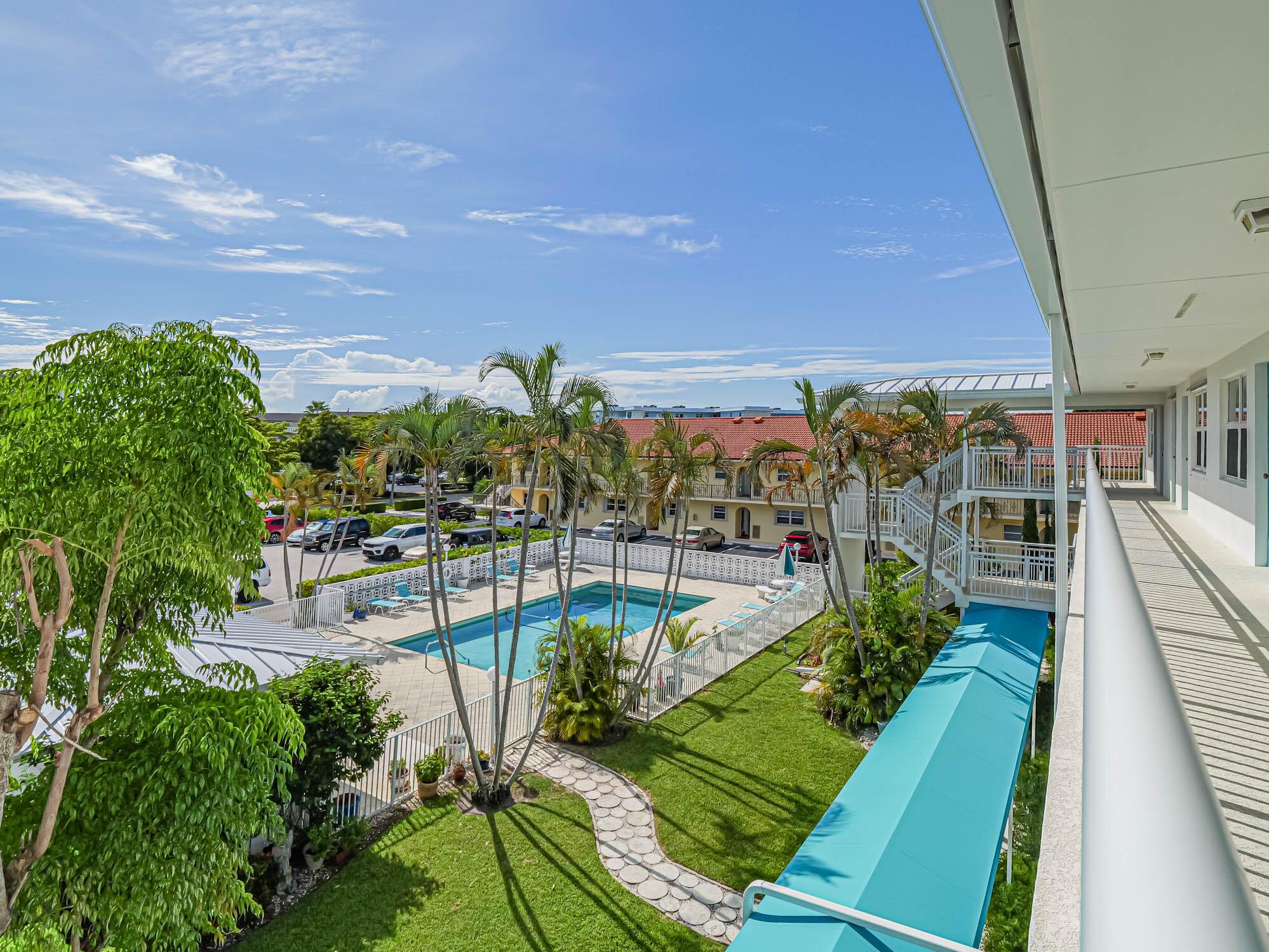 YACHT HARBOUR LANDINGS CO - Residential Lease