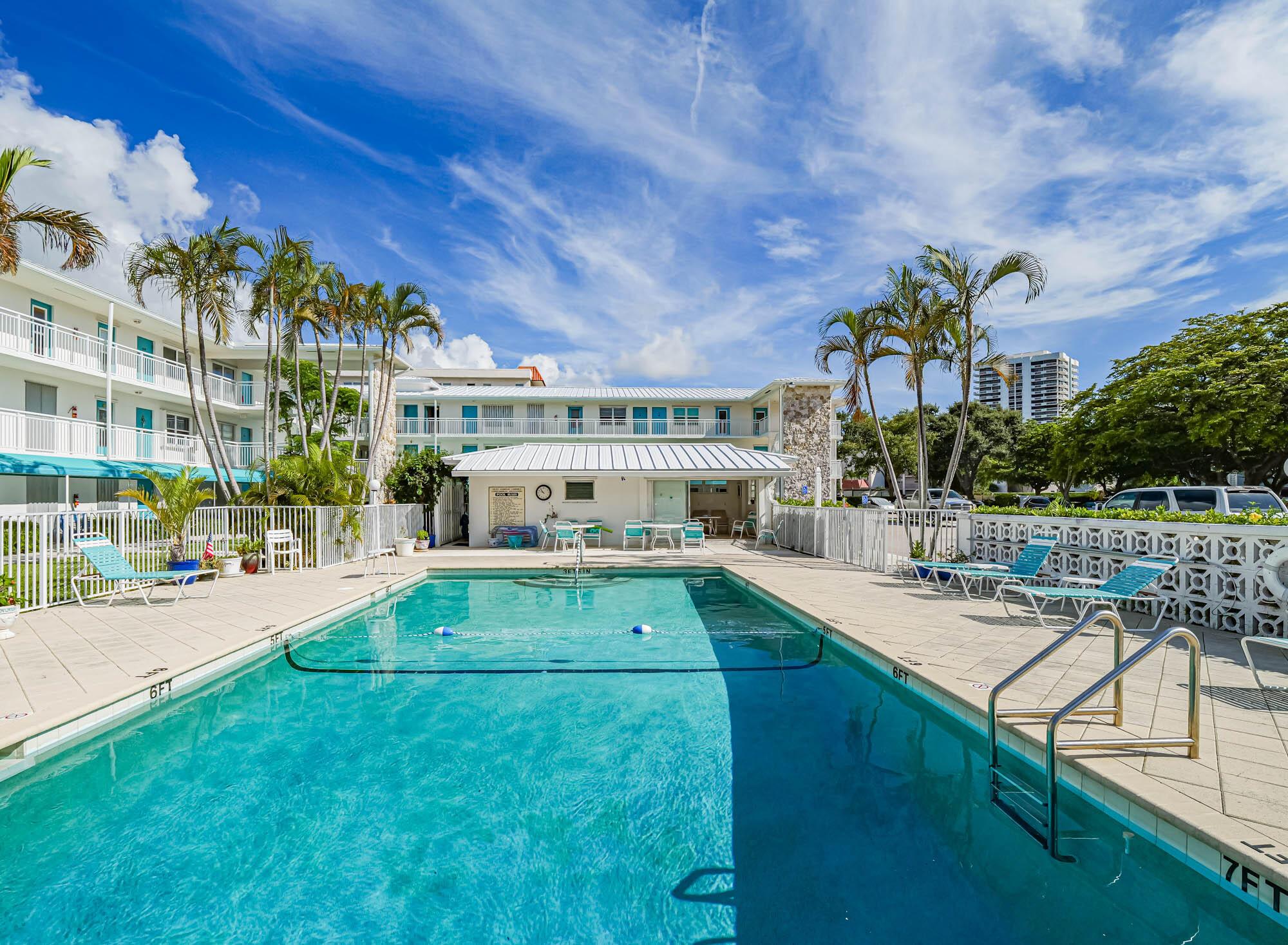 YACHT HARBOUR LANDINGS CO - Residential Lease