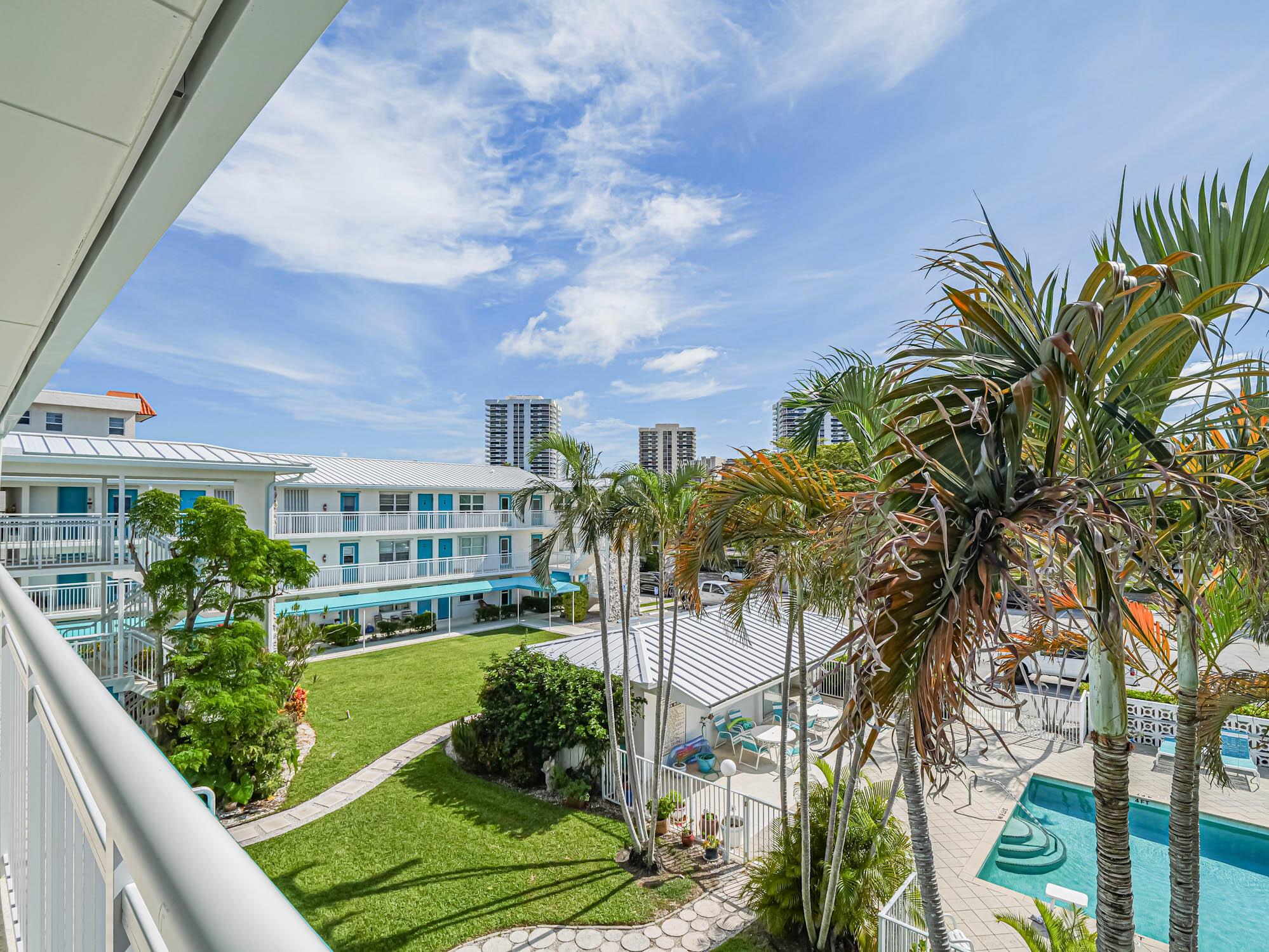 YACHT HARBOUR LANDINGS CO - Residential Lease