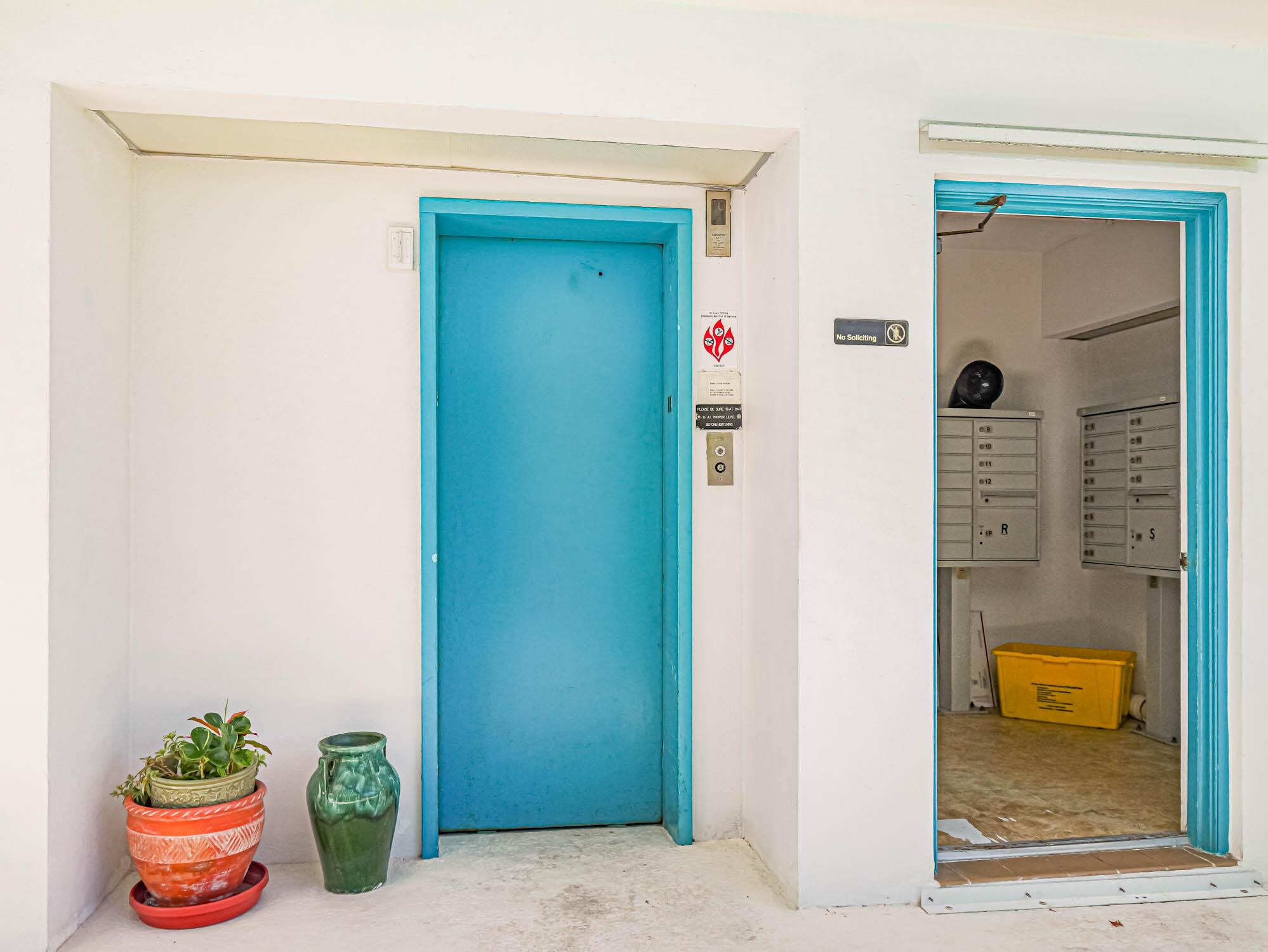 YACHT HARBOUR LANDINGS CO - Residential Lease