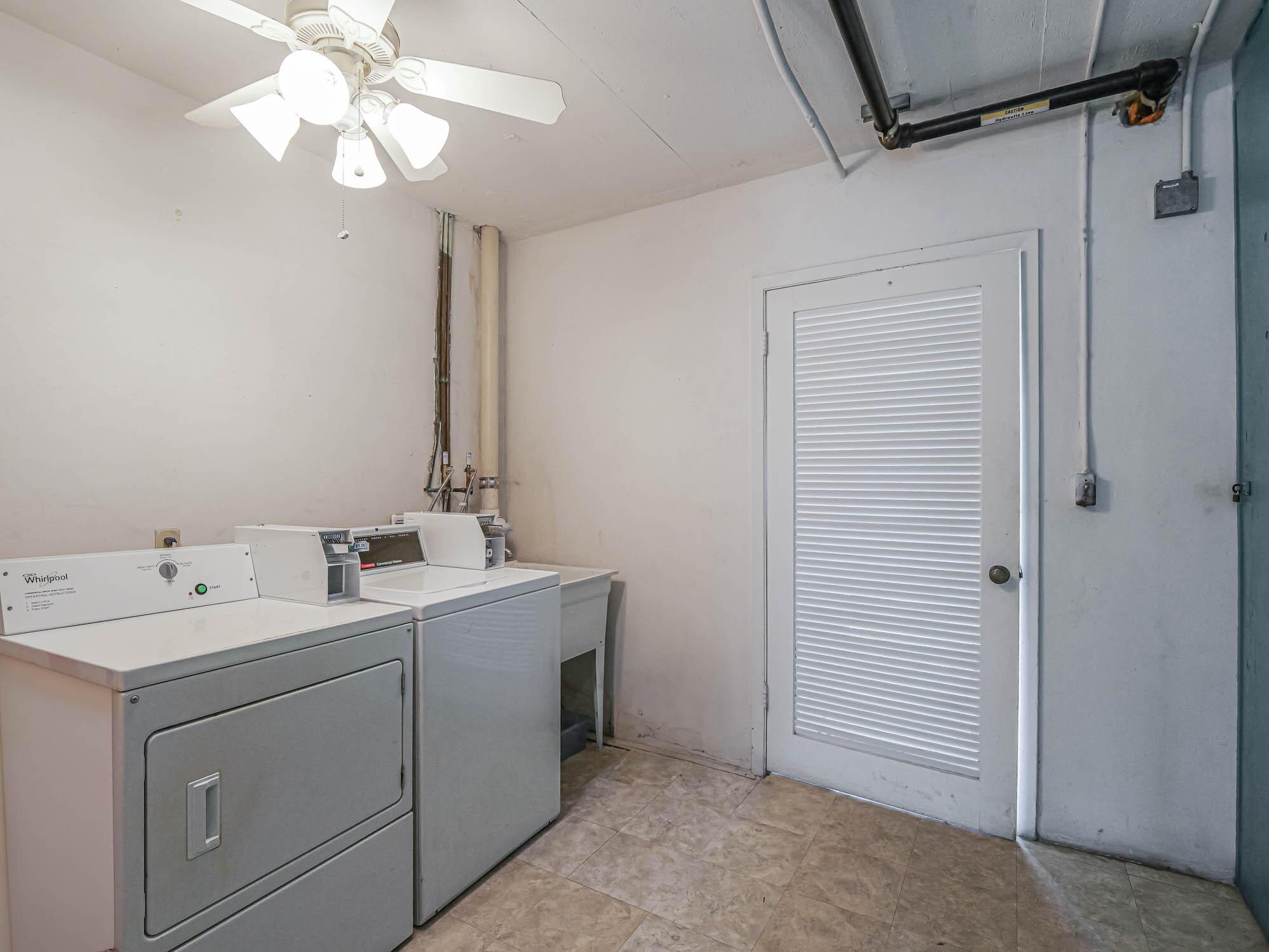 YACHT HARBOUR LANDINGS CO - Residential Lease