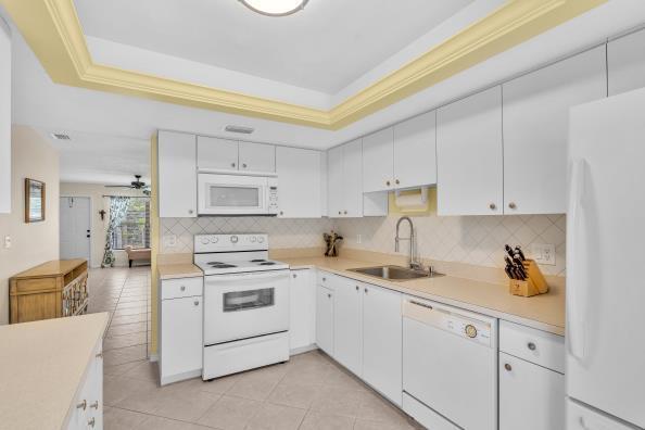 JUPITER LAKES VILLAS CONDO I AND II - Residential