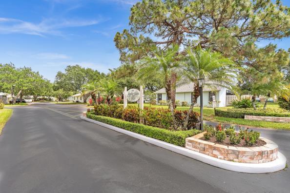 JUPITER LAKES VILLAS CONDO I AND II - Residential