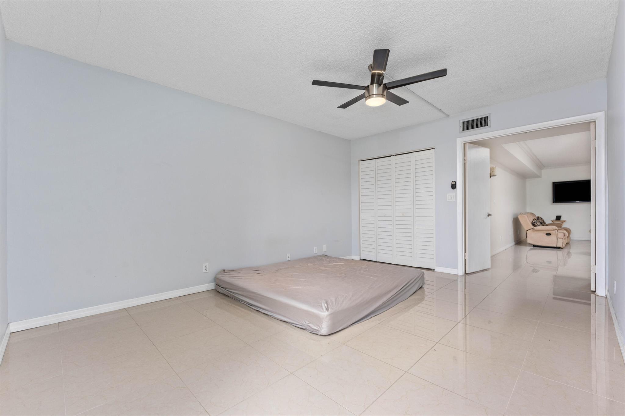 WOODHAVEN CONDO - Residential