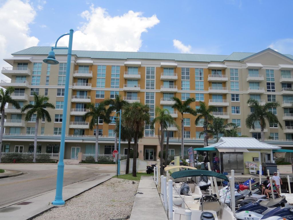 Photo of 100 NE 6th Street #409, Boynton Beach, FL 33435 (MLS # R11049351)
