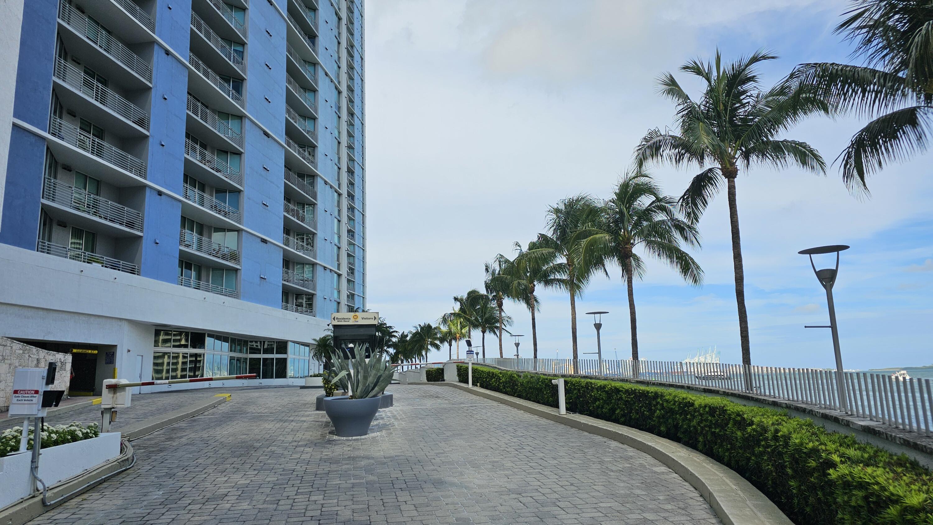 One Miami East - Residential