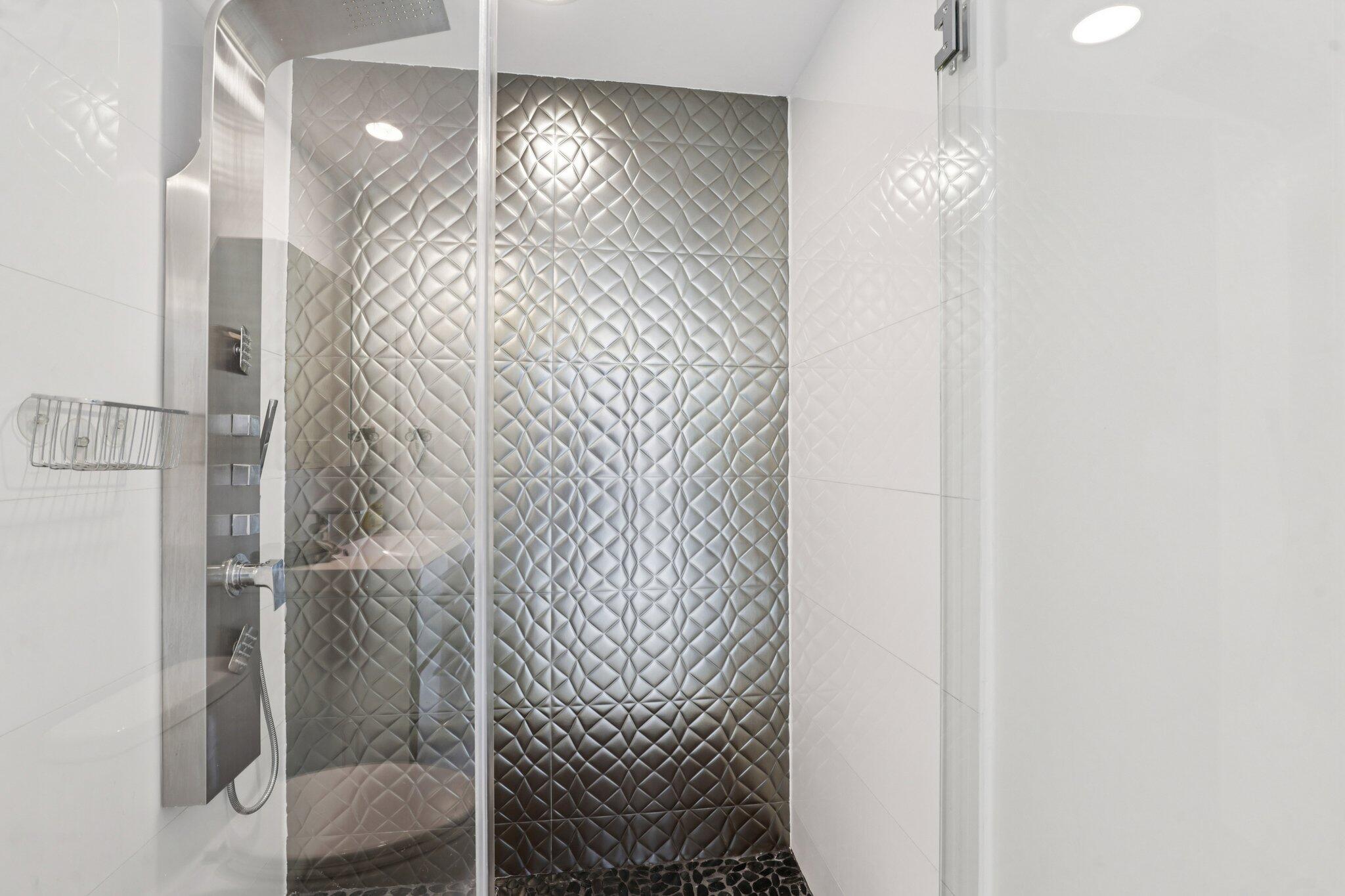 One Miami East - Residential