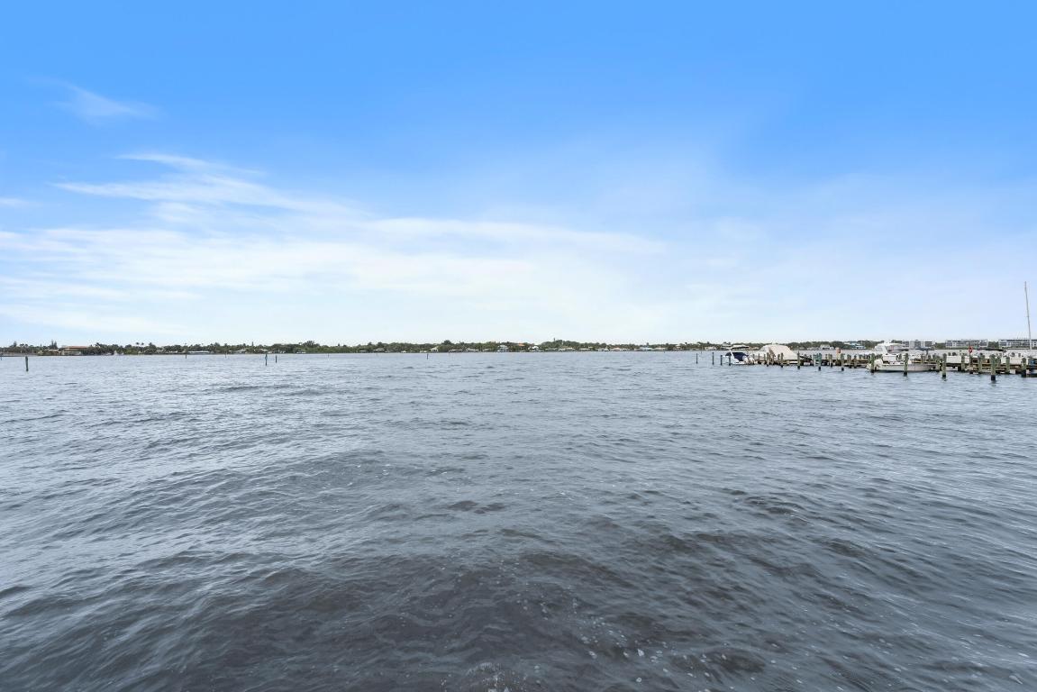 CIRCLE BAY YACHT CLUB CONDO - Residential