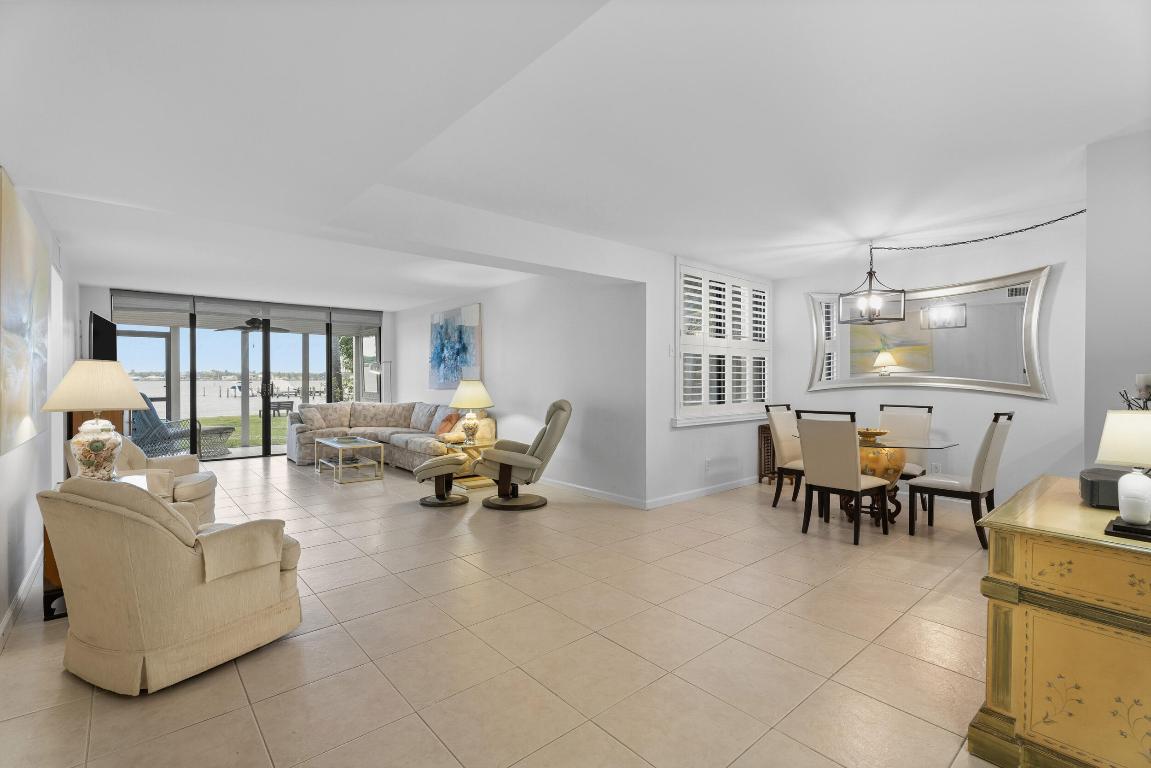 CIRCLE BAY YACHT CLUB CONDO - Residential