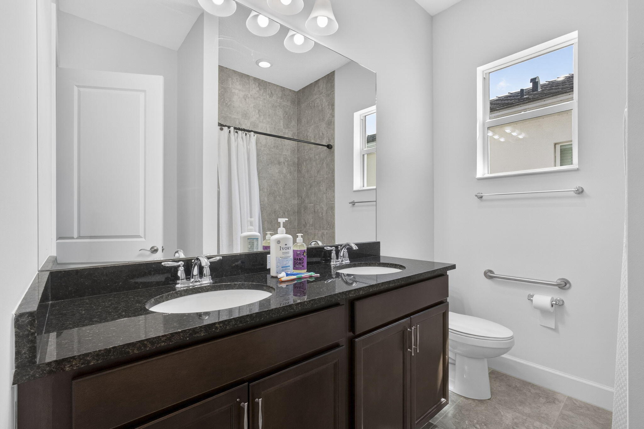ORCHARDS OF WESTLAKE PHASE 1 - Residential