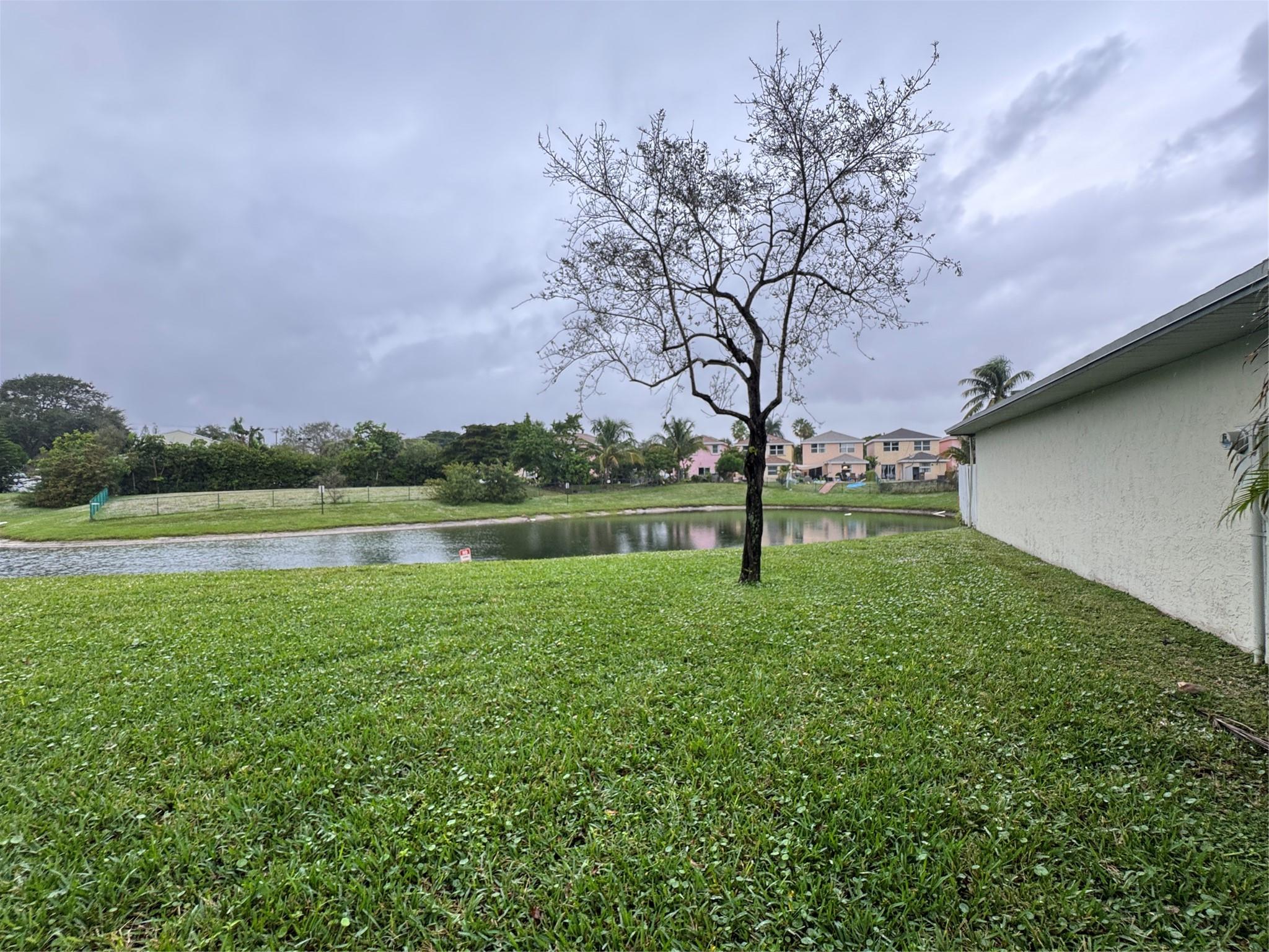 CRYSTAL VIEW - Residential