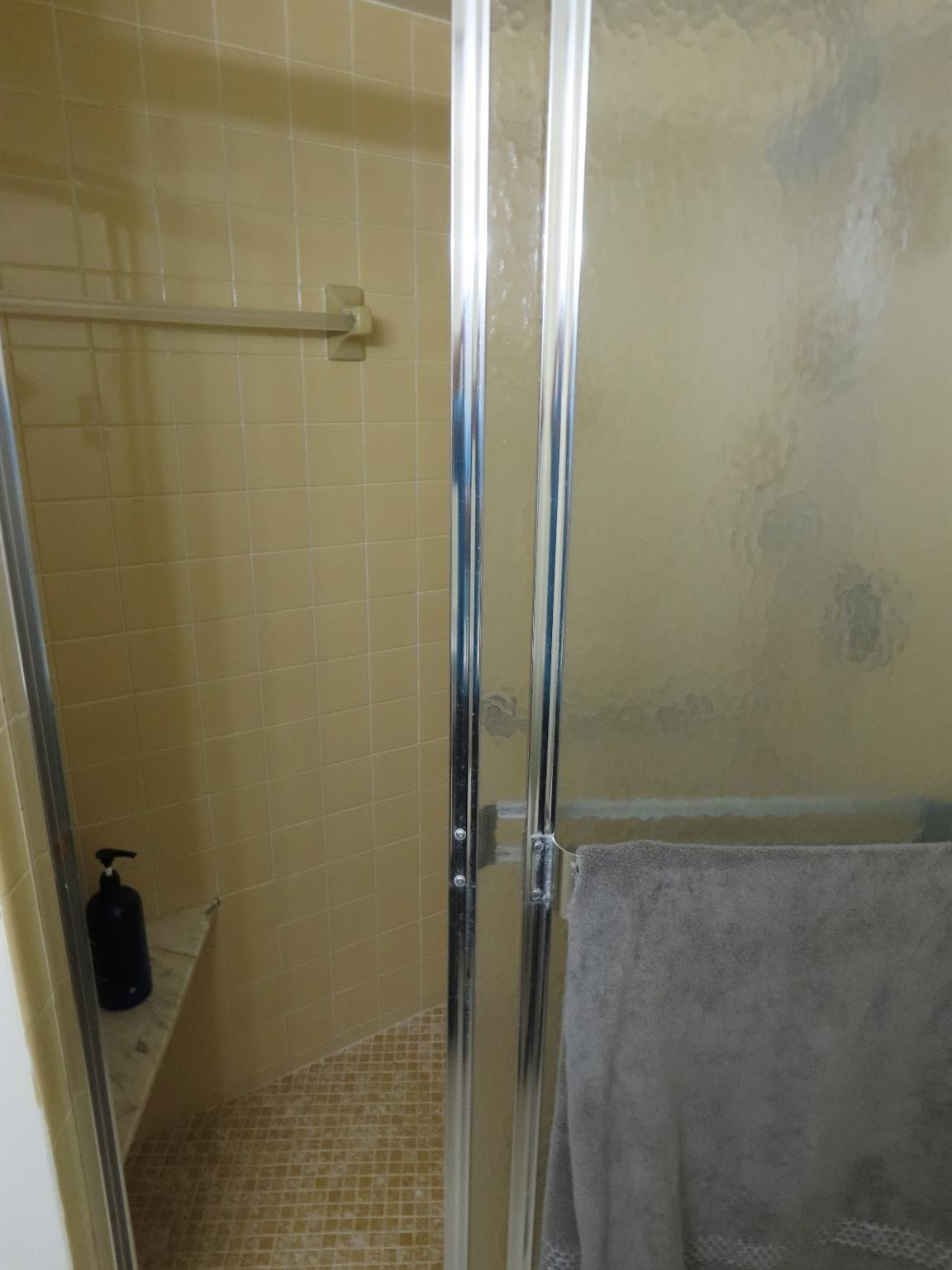 VILLAGES OF ORIOLE ABBEY CONDO - Residential Lease