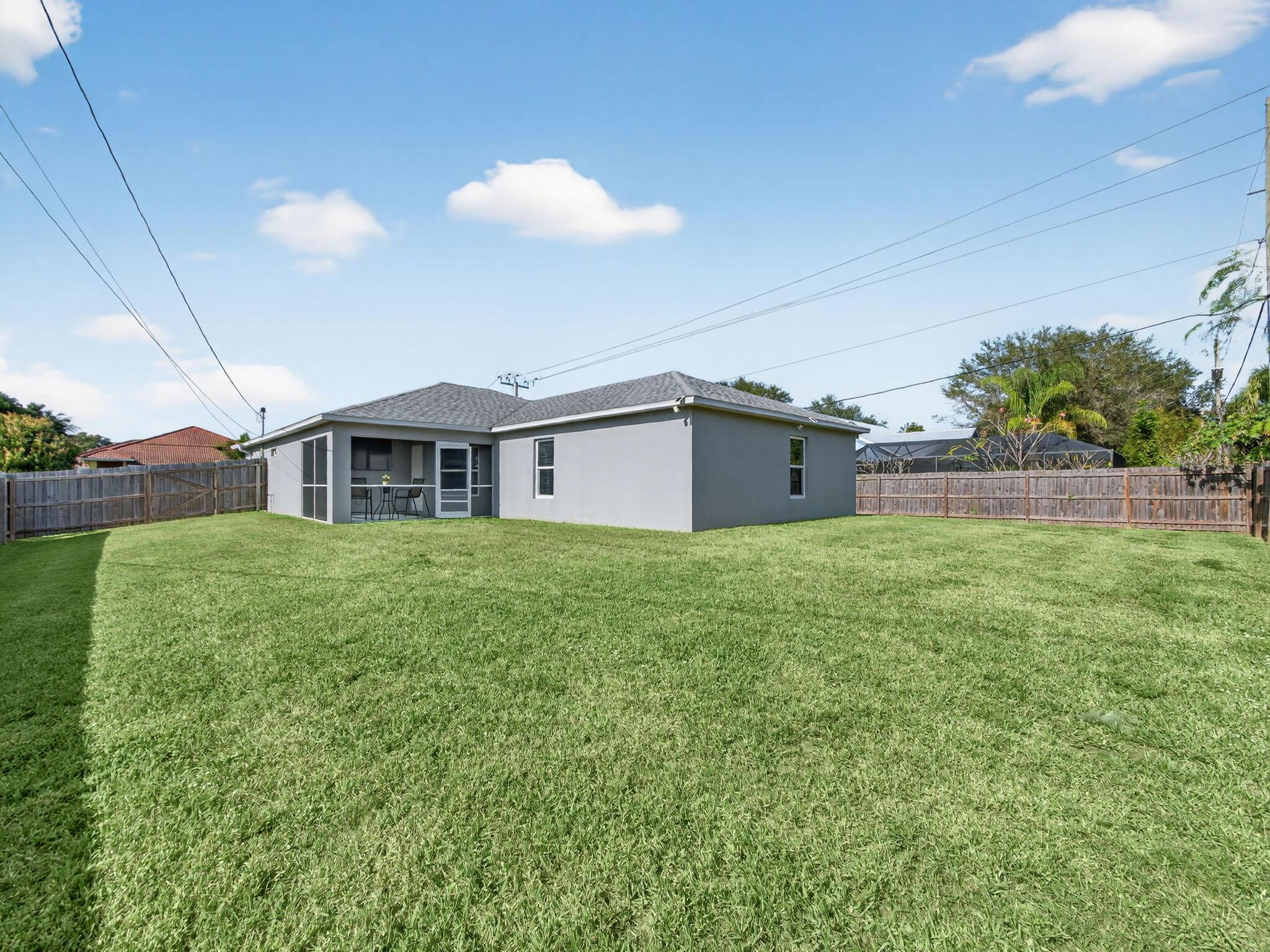 PORT ST LUCIE SECTION 20 - Residential