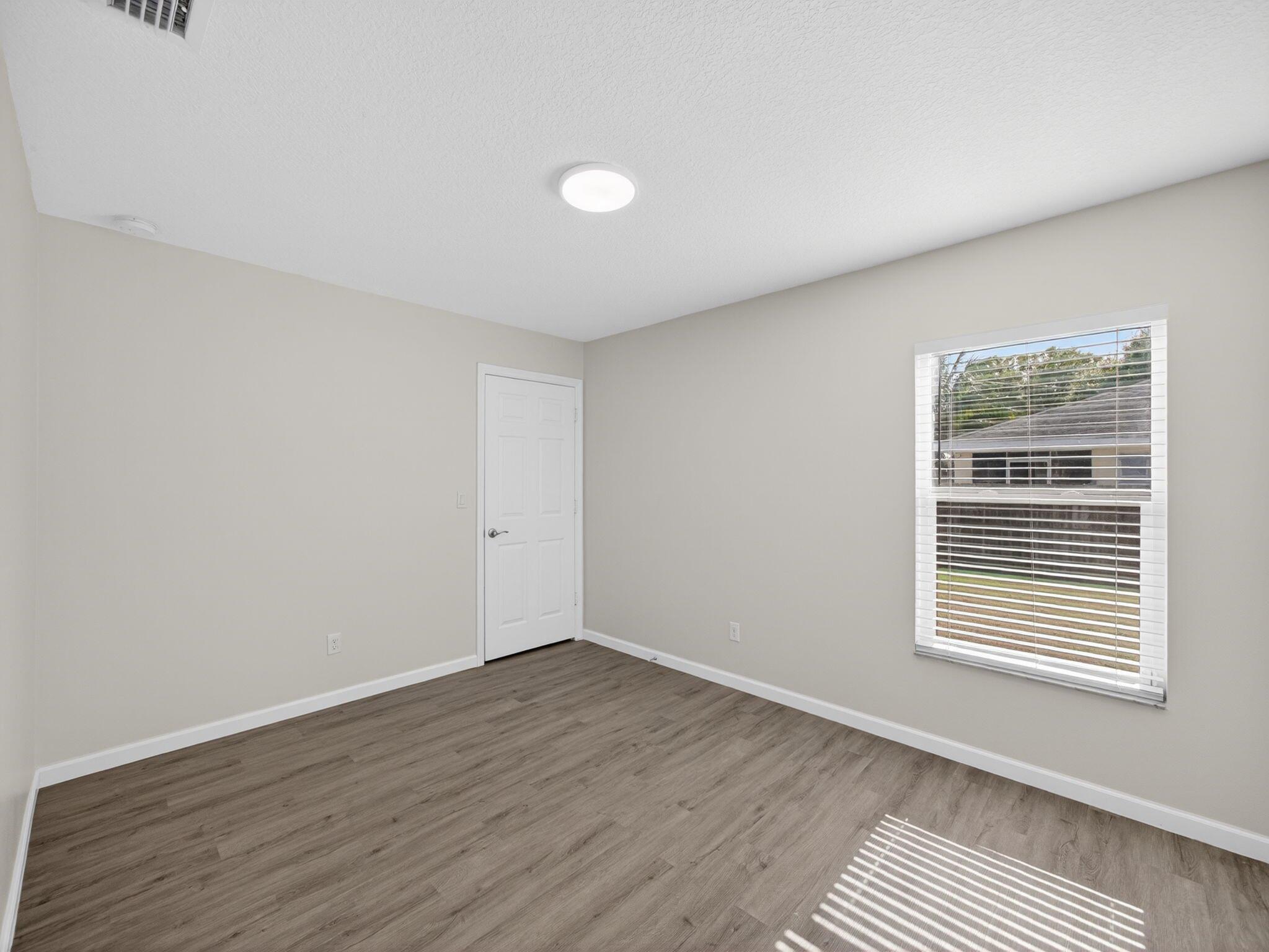 PORT ST LUCIE SECTION 20 - Residential