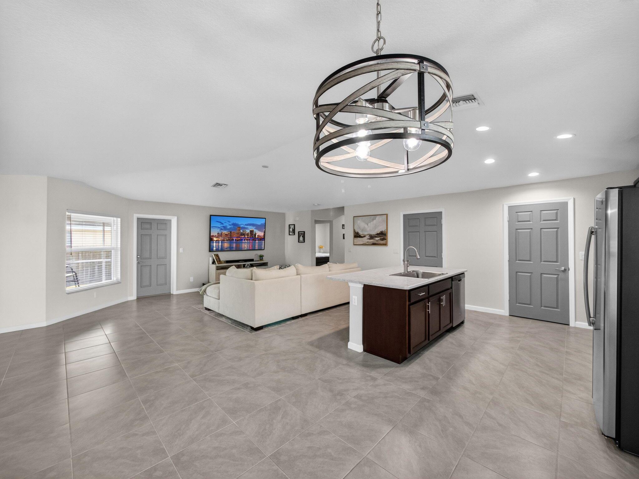 PORT ST LUCIE SECTION 20 - Residential