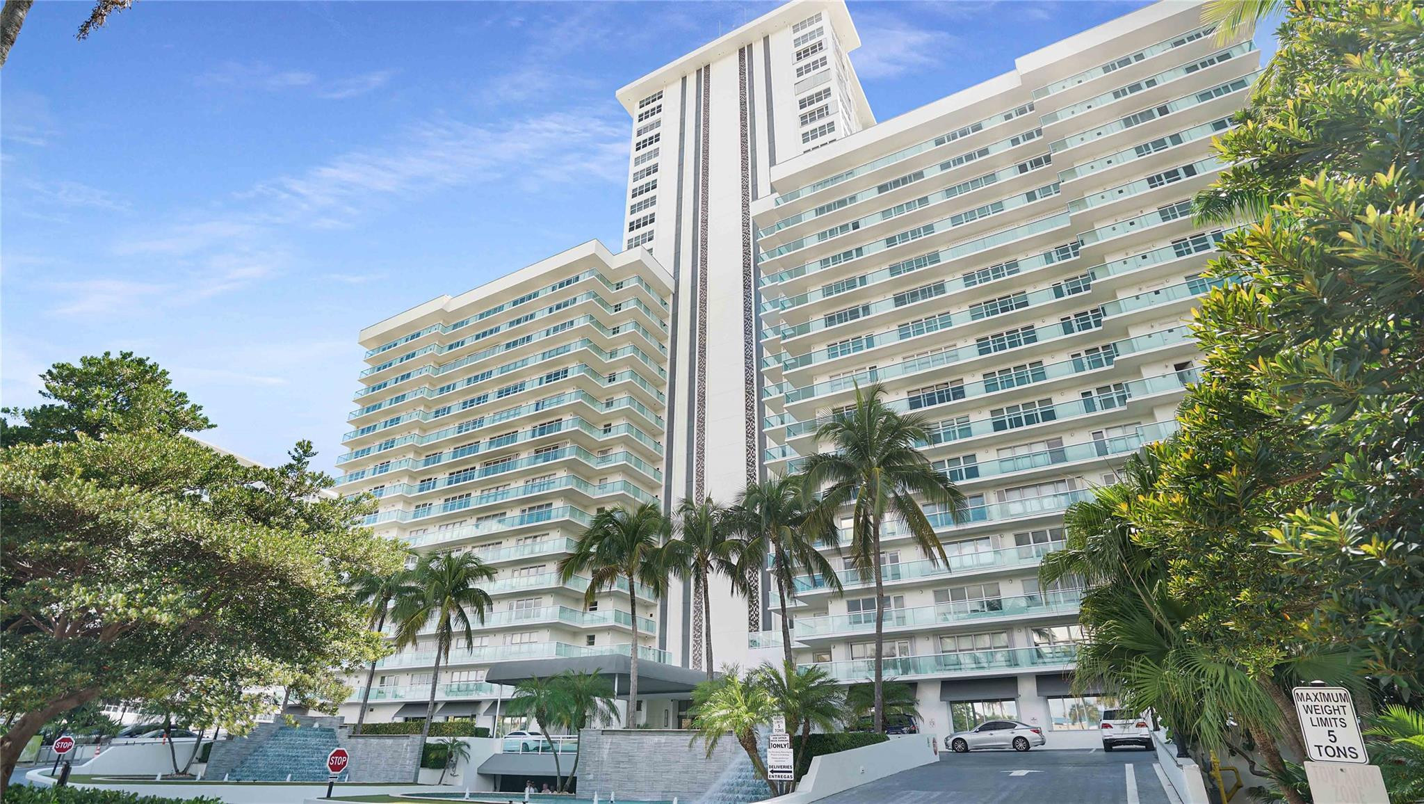 PLAYA DEL MAR - Residential Lease