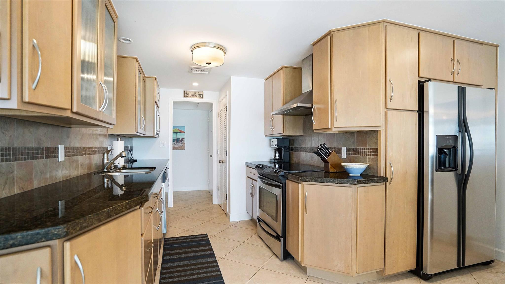 PLAYA DEL MAR - Residential Lease