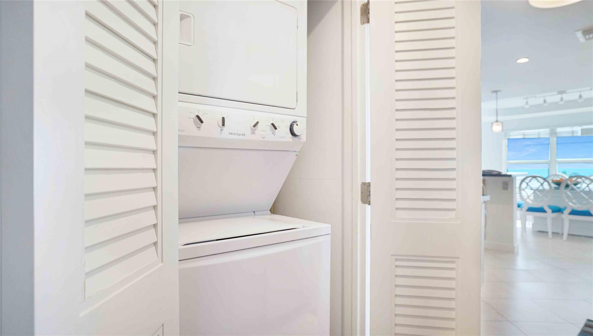 PLAYA DEL MAR - Residential Lease