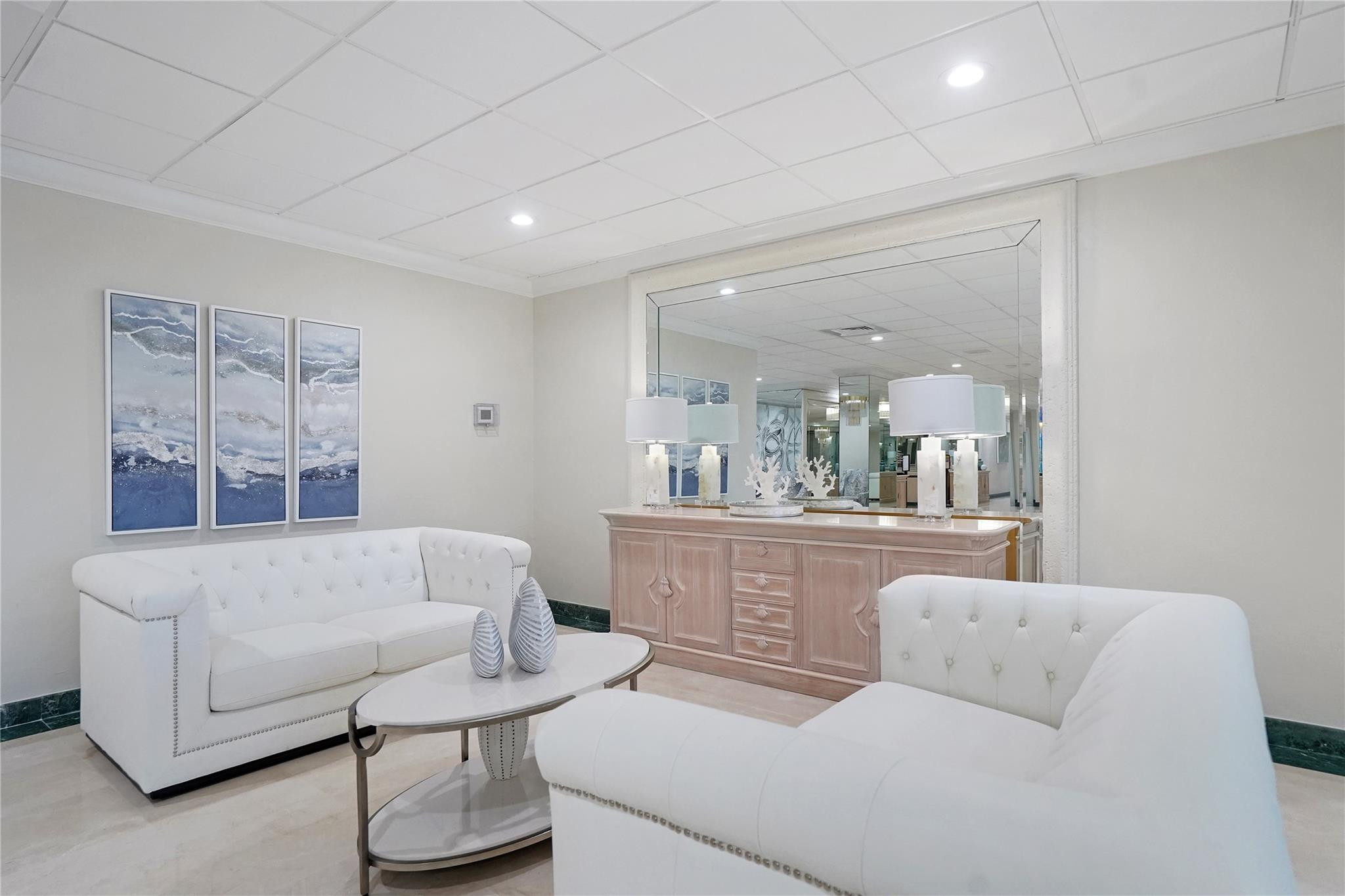 PLAYA DEL MAR - Residential Lease