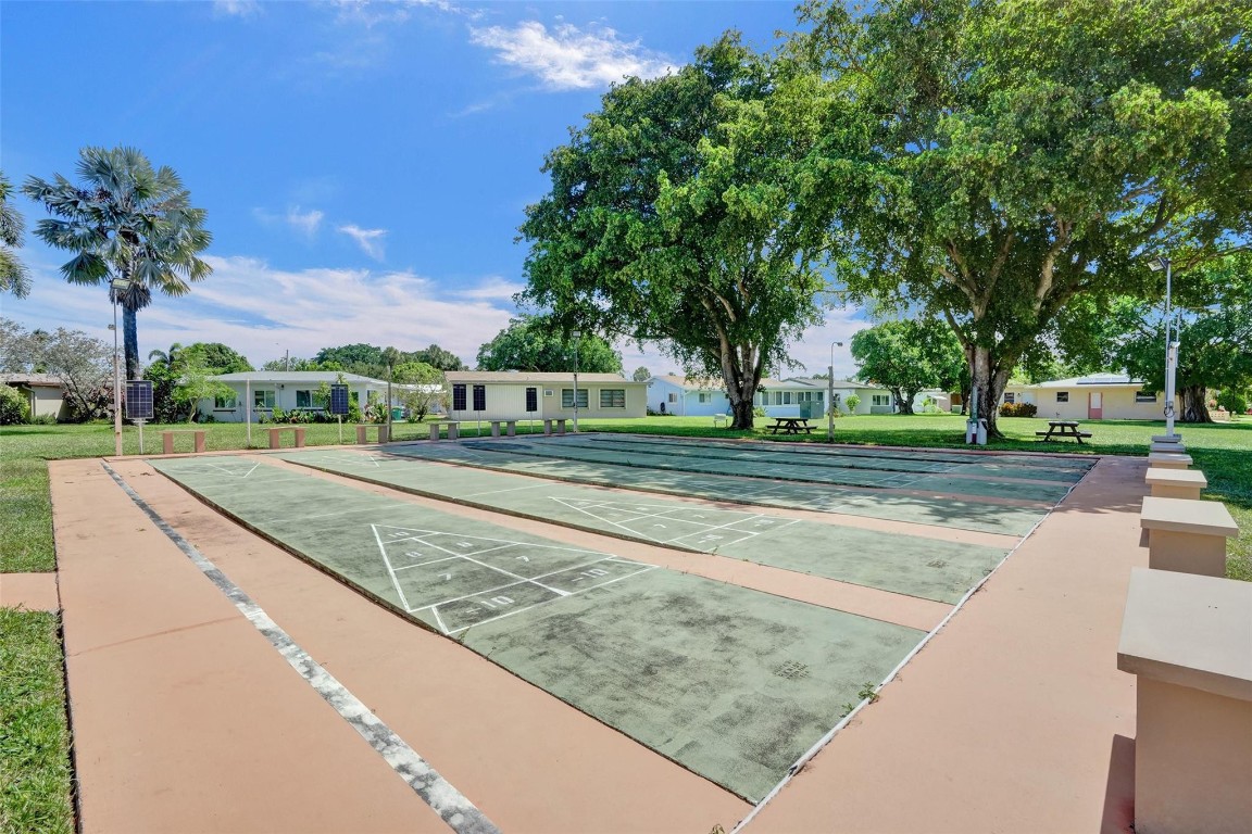 MAINLANDS OF TAMARAC LAKE - Residential