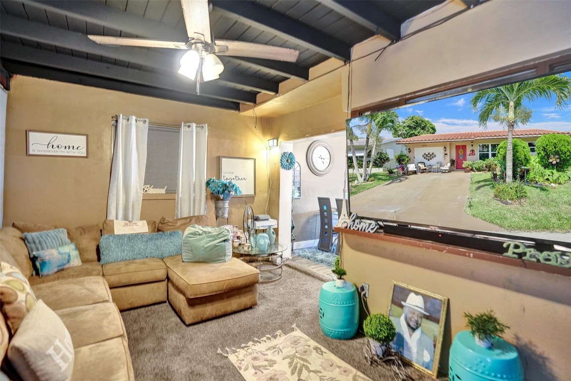 MAINLANDS OF TAMARAC LAKE - Residential