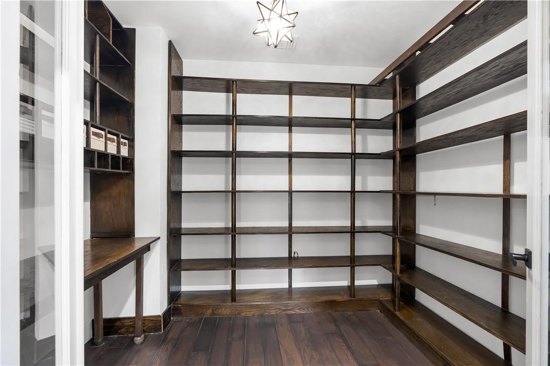 Emerald Hills - Residential