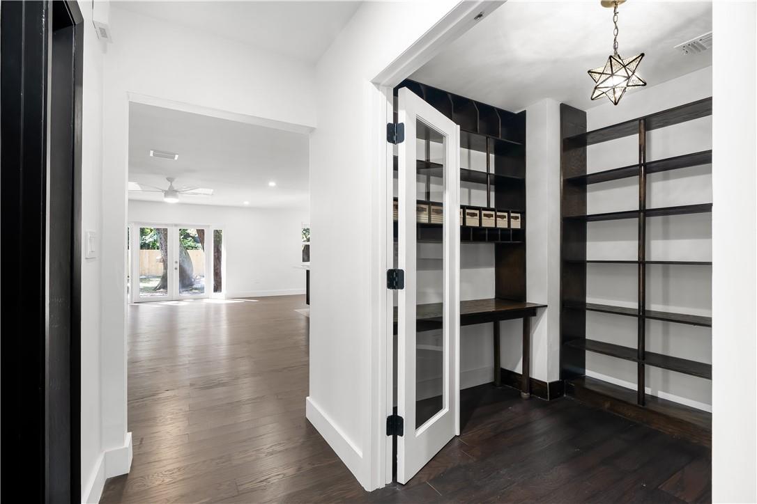 Emerald Hills - Residential