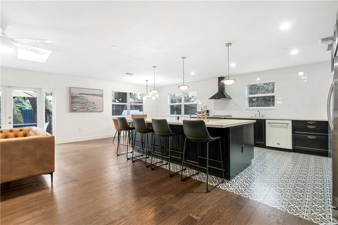 Emerald Hills - Residential