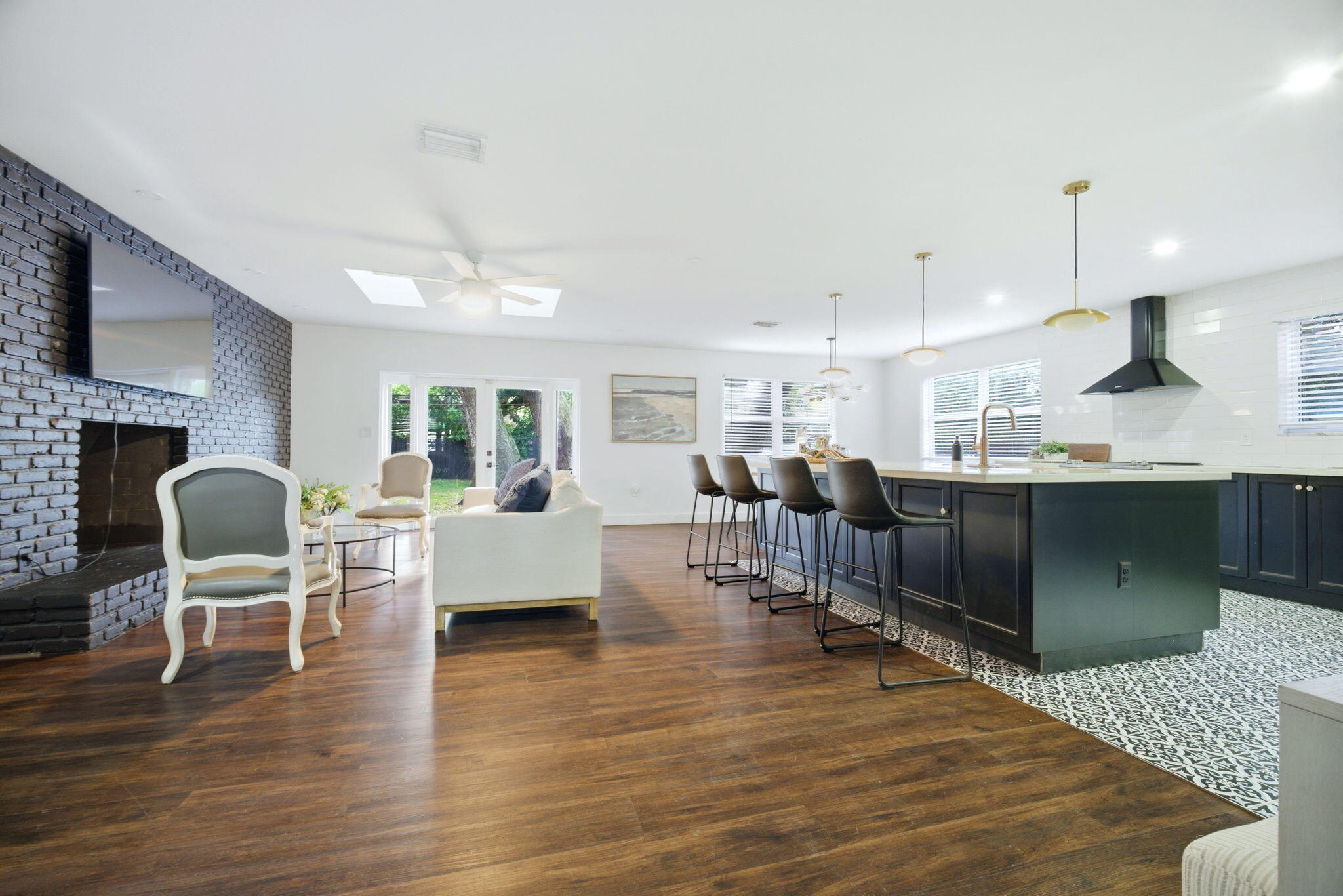 Emerald Hills - Residential