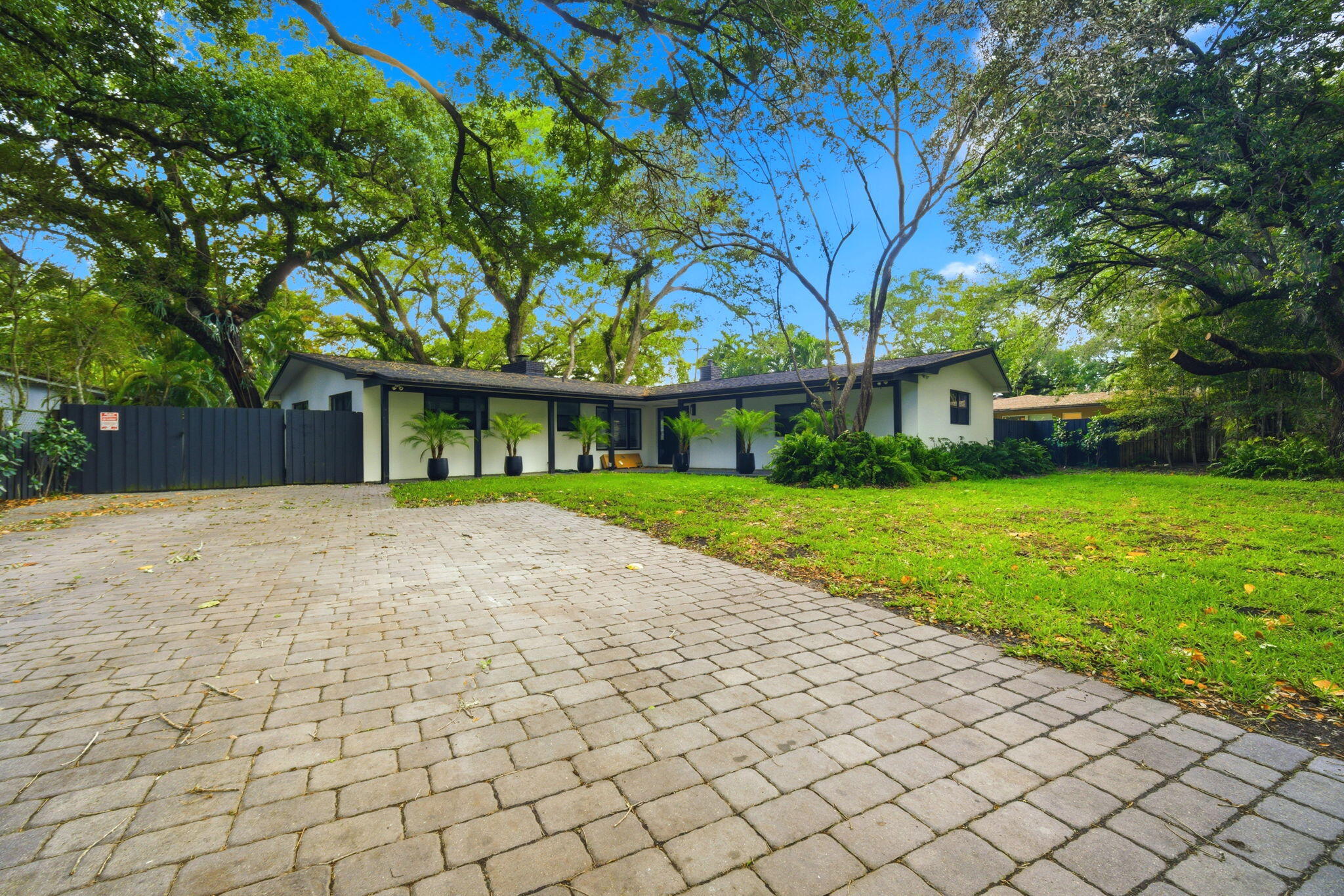 Emerald Hills - Residential