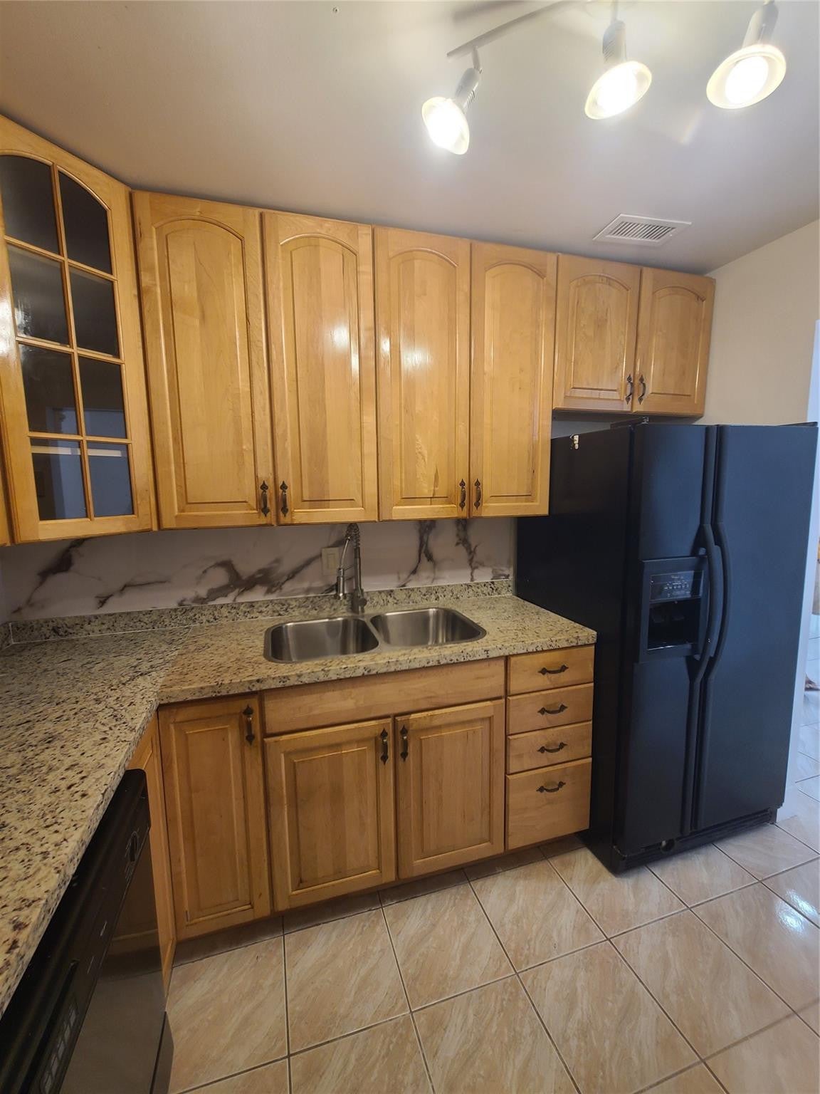6391 Bay Club Drive 4