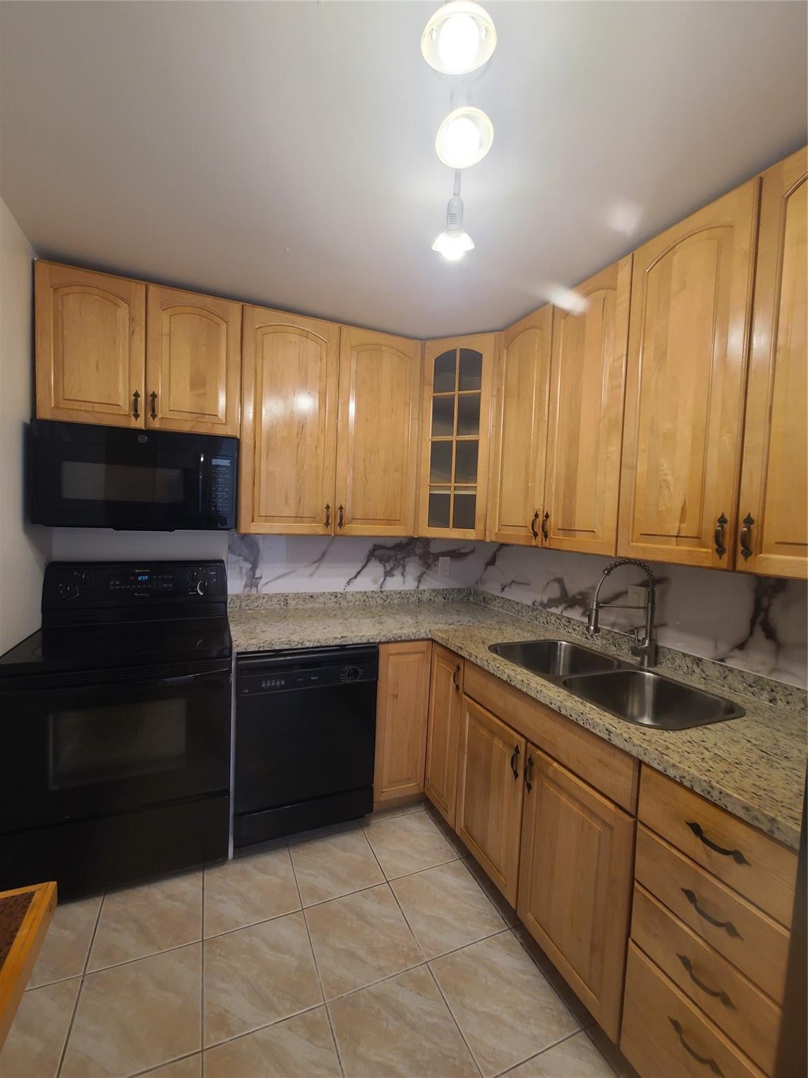 6391 Bay Club Drive 4