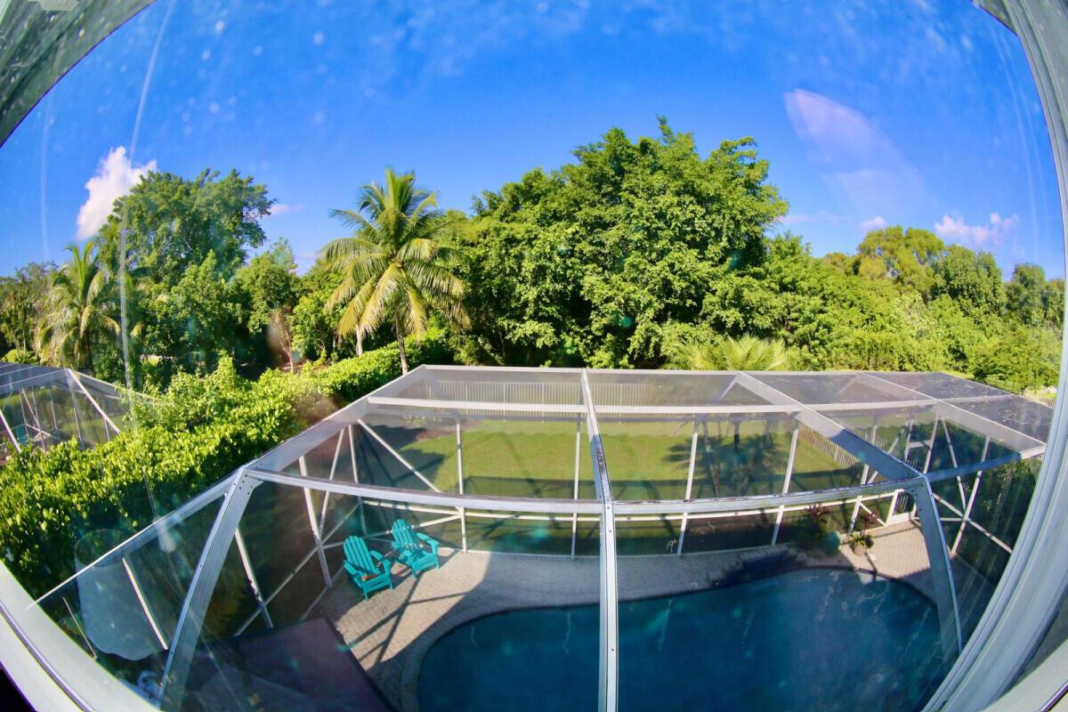 11353 Sea Grass Circle