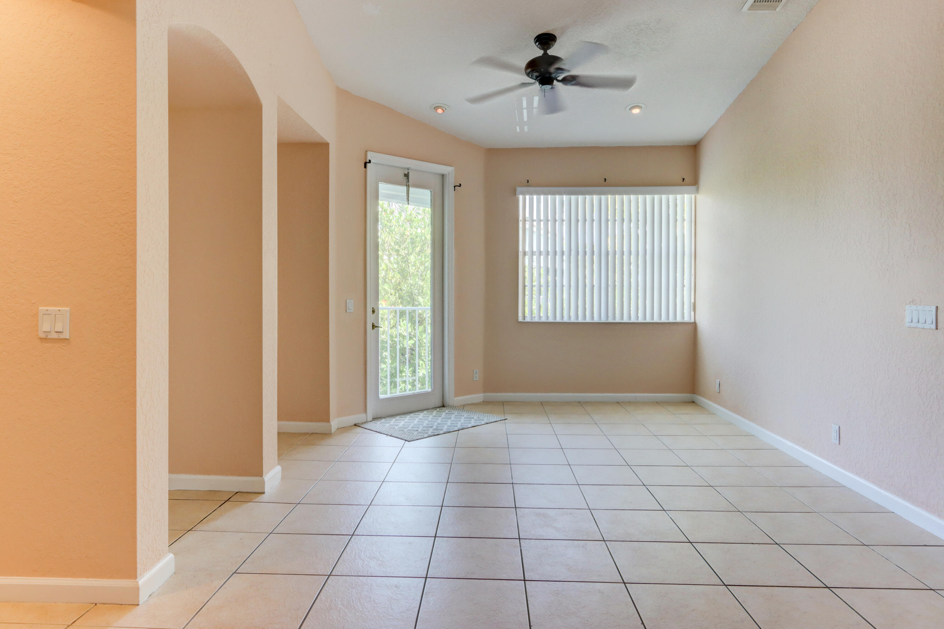 THOUSAND OAKS - Residential