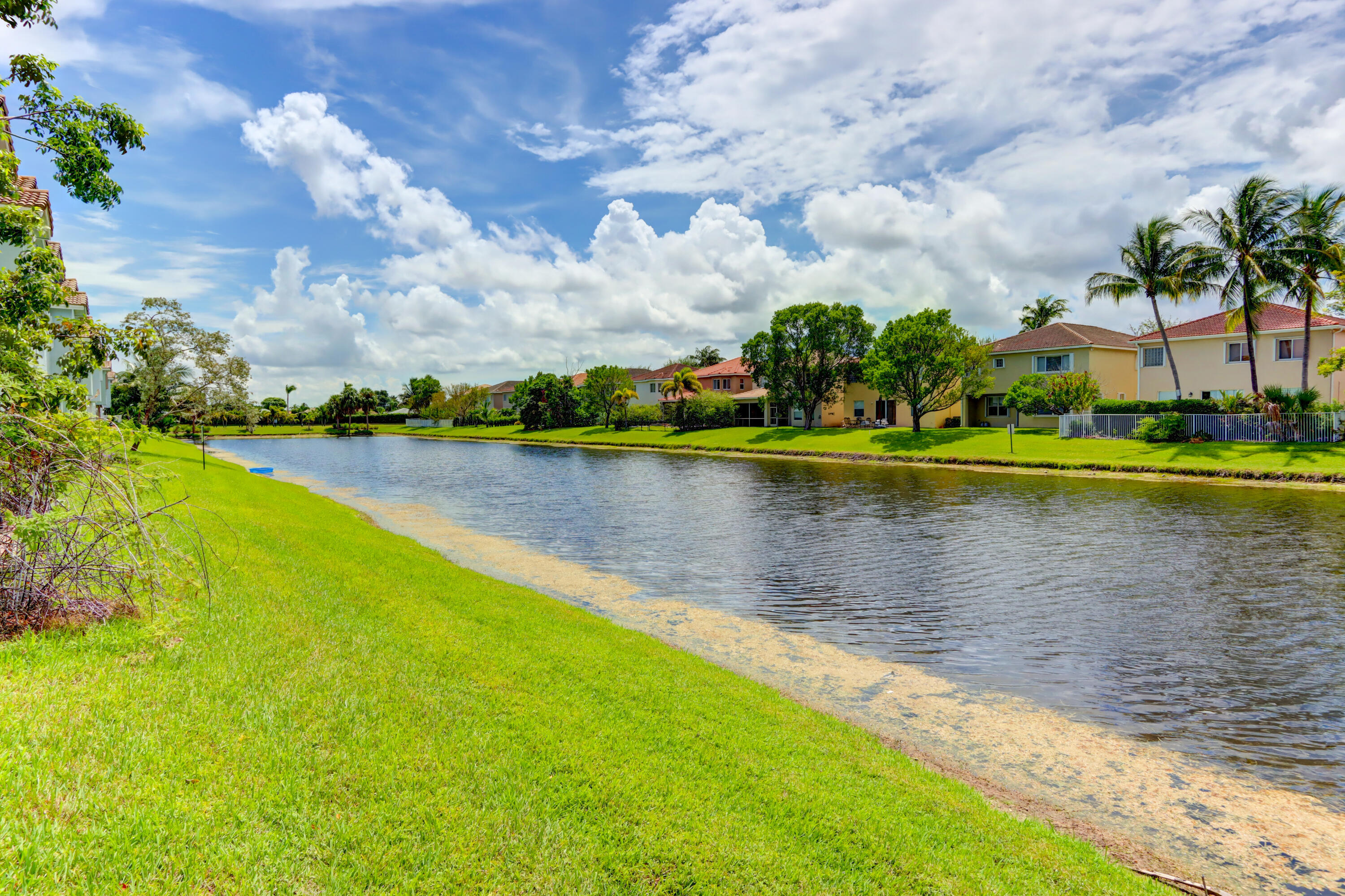 3061 Laurel Ridge Circle