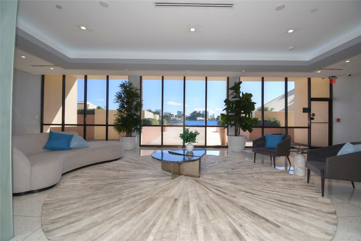 CORONADO CONDO-TOWER II - Residential