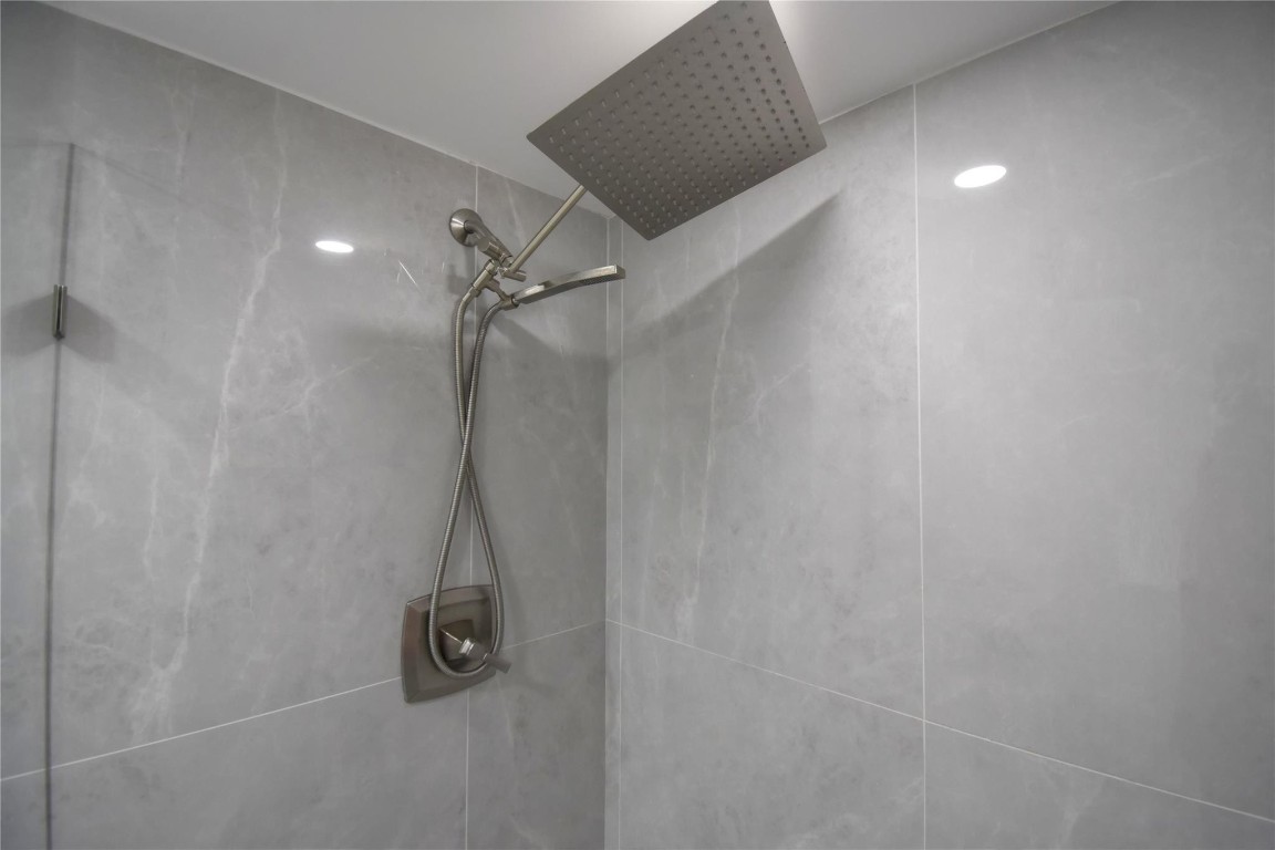 CORONADO CONDO-TOWER II - Residential