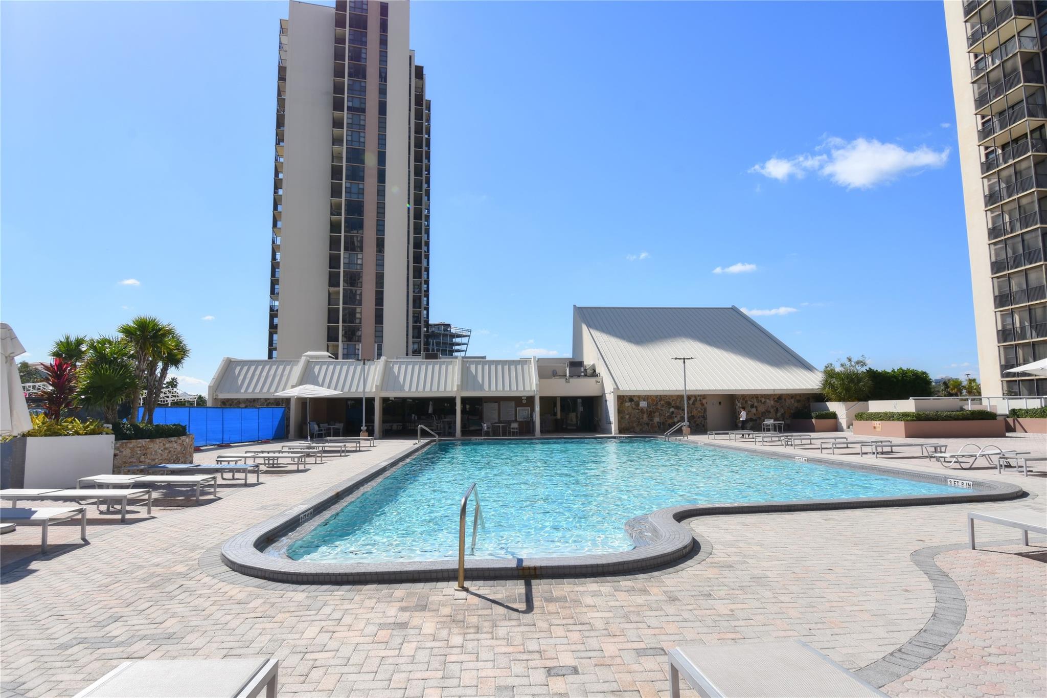 CORONADO CONDO-TOWER II - Residential