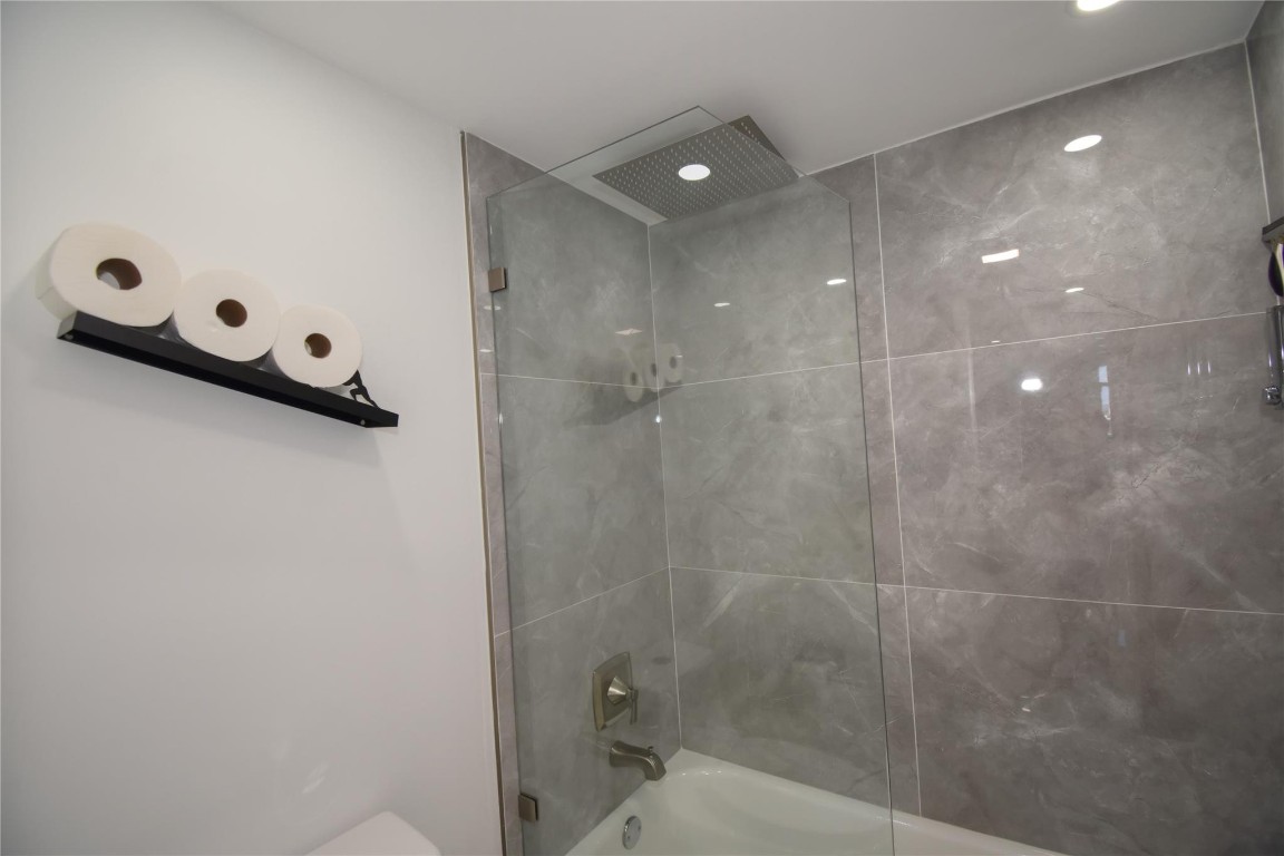 CORONADO CONDO-TOWER II - Residential