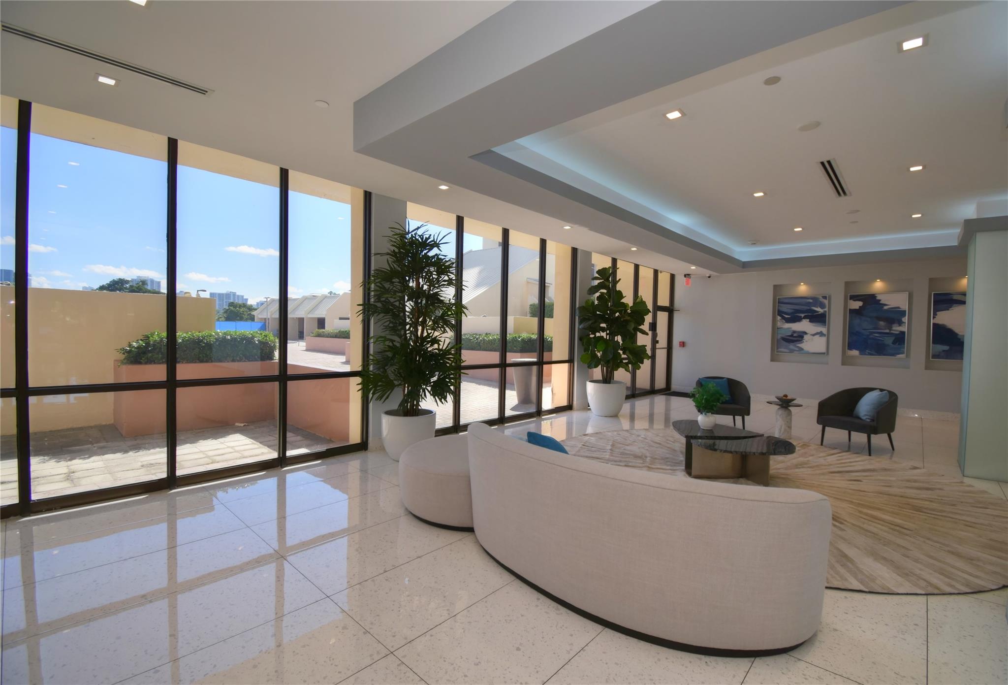 CORONADO CONDO-TOWER II - Residential