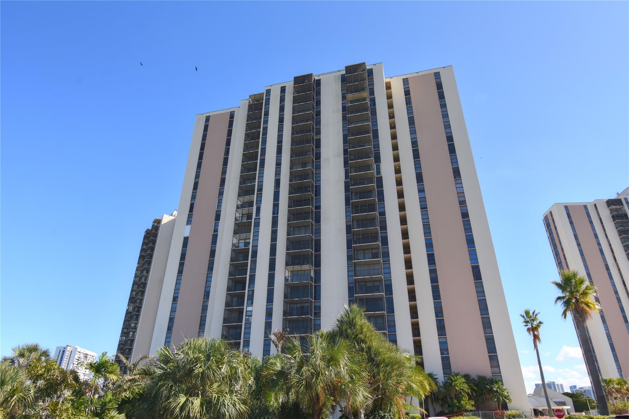 CORONADO CONDO-TOWER II - Residential