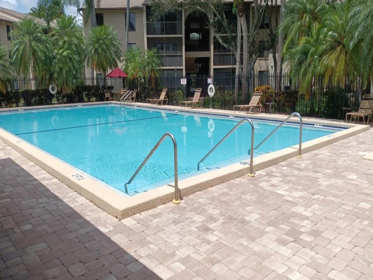 CHARTER CLUB - Residential