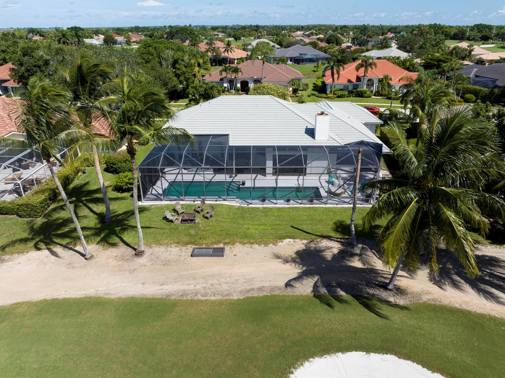 1902 S Club Drive