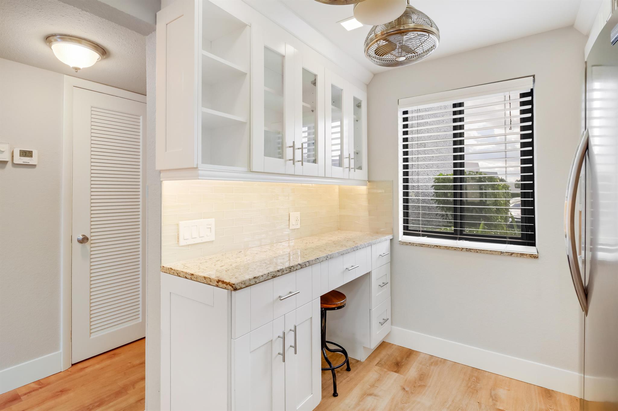 FOUNTAINS OF PALM BEACH C - Residential Lease